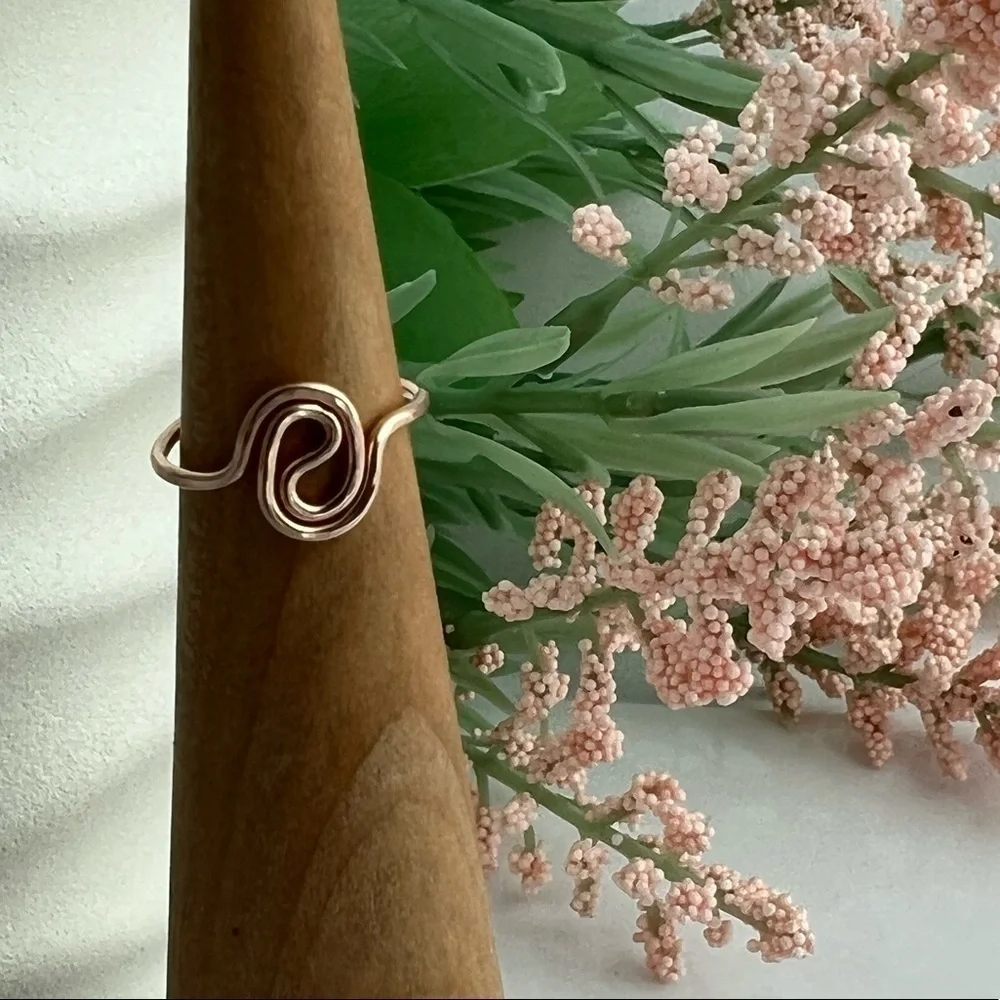 𝅺TOE Ring 14K Rose Gold Filled Yin Yang